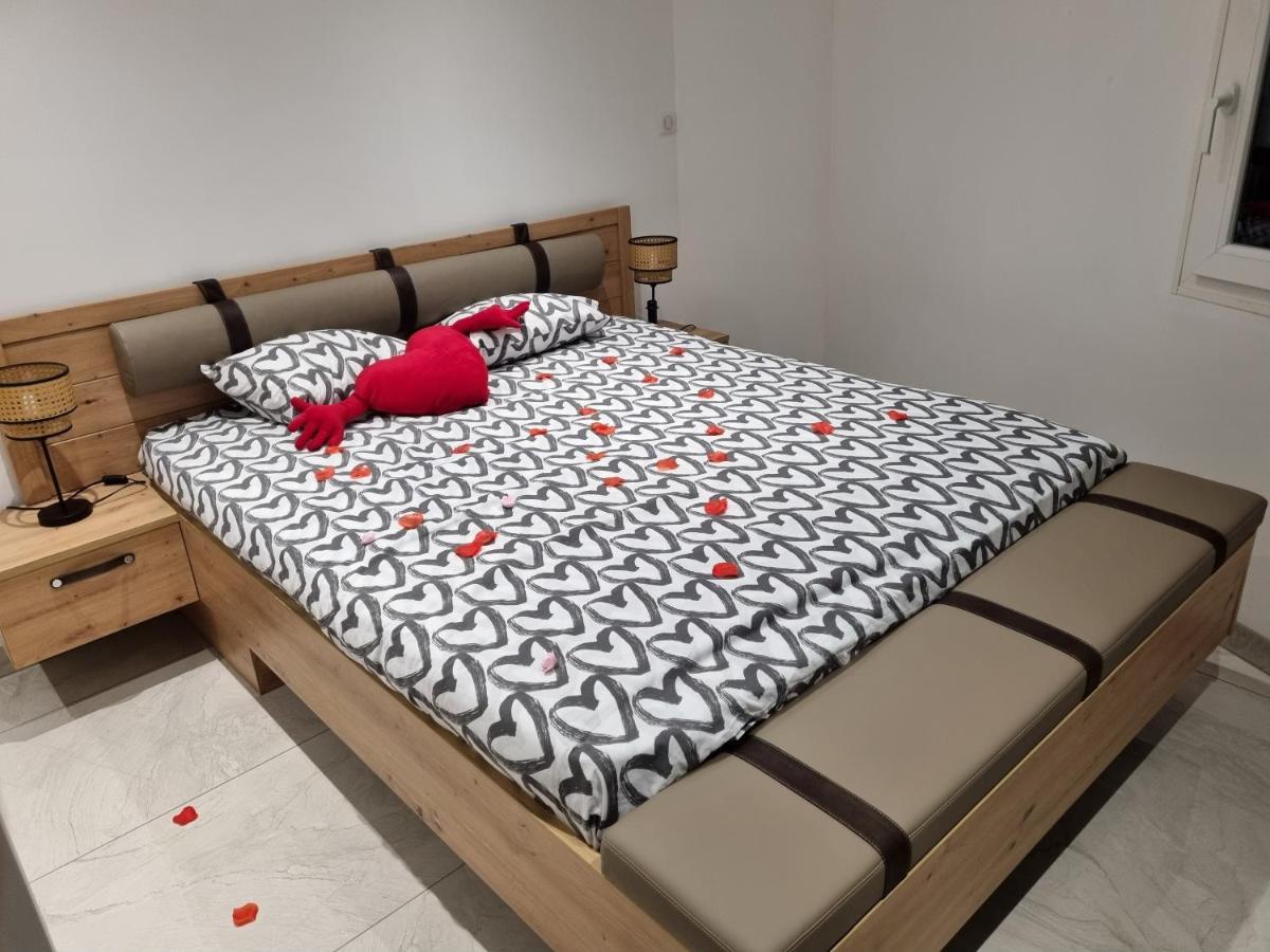 Jolie Maison, Balneo Lumino Therapie Et Terrasse Colmar Ngoại thất bức ảnh