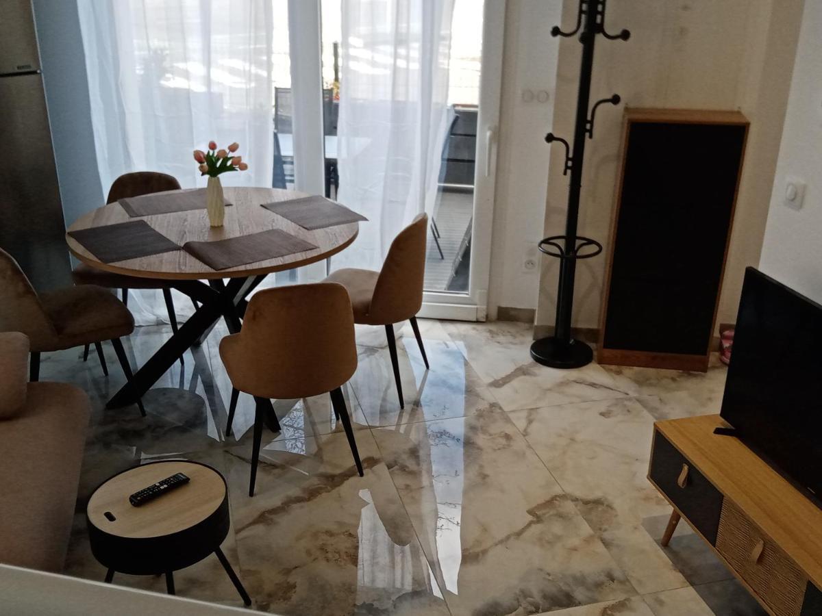 Jolie Maison, Balneo Lumino Therapie Et Terrasse Colmar Ngoại thất bức ảnh